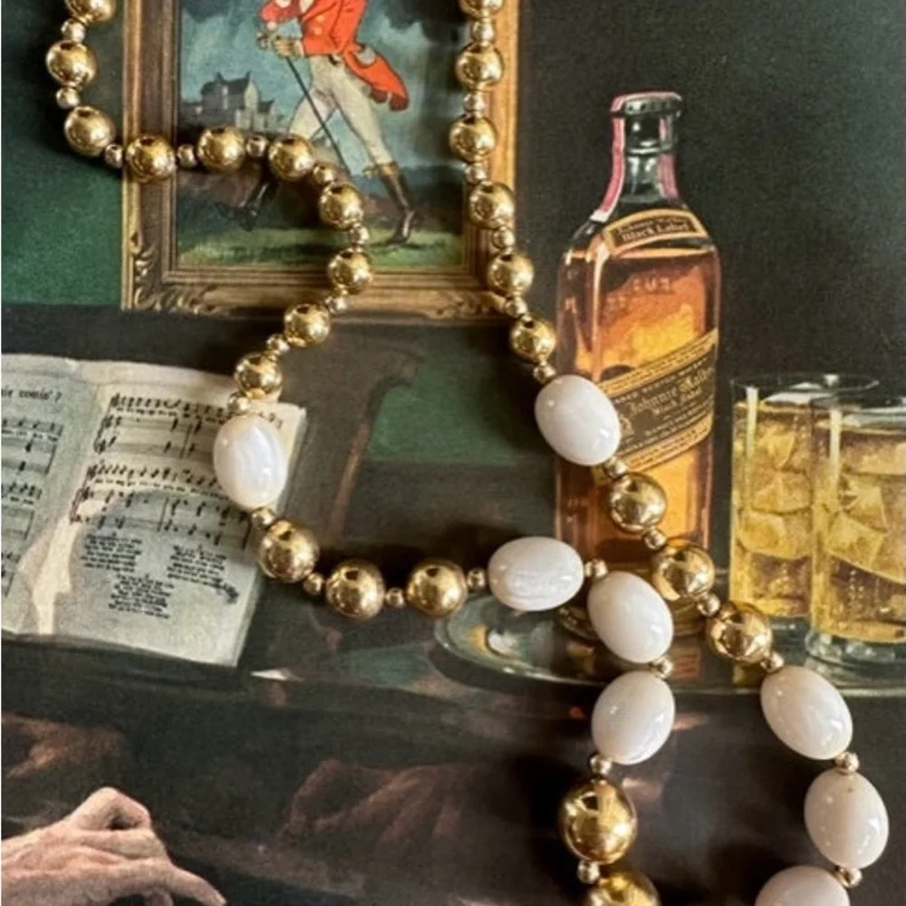 Vintage Napier gold and white beaded necklace 80’s